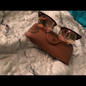 Ray Ban Clubmaster copper mirror with tortoise sunglasses and case